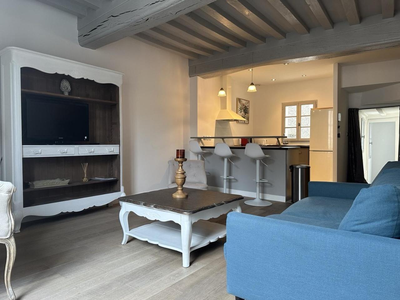 Batisse Paradis- 3 Appartements Calmes Et Elegants Au Centre Historique De Beaune Beaune  Kültér fotó